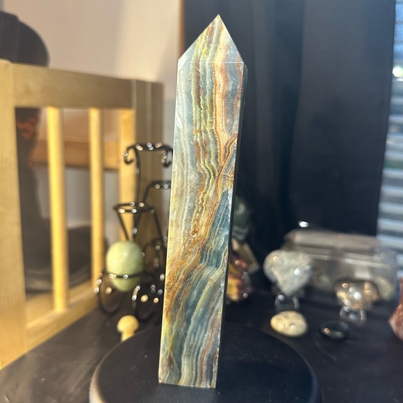 Blue onyx tower - Picture 5 of 5
